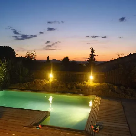 Hébergement de vacances Pergola Le Pouget